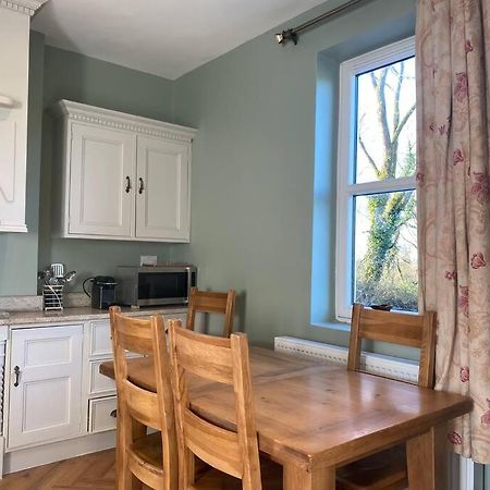 Ballea Farmhouse Cork Buitenkant foto